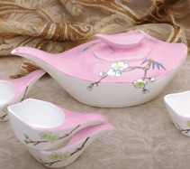 5头鹅头粉色梅花手绘骨质瓷茶具